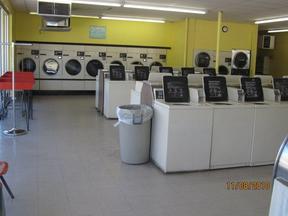 Businesses For Sale-Businesses For Sale-Established Coin Laundr-Buy a Business