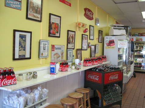 Businesses For Sale-Businesses For Sale-Hamptons Deli in Premie-Buy a Business