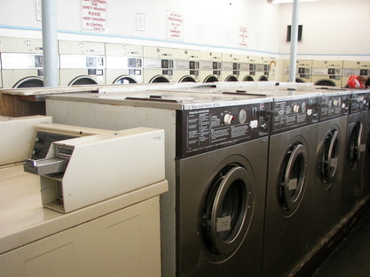 Businesses For Sale-Businesses For Sale-Absentee Owned Laundromat-Buy a Business