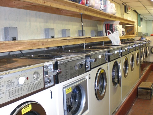 Businesses For Sale-Businesses For Sale-Staten Island Laundromat-Buy a Business