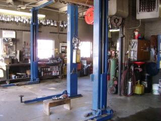 Businesses For Sale-Businesses For Sale-Unbranded Gas and Servi-Buy a Business