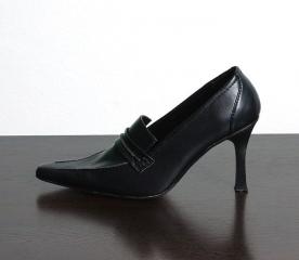 Businesses For Sale-Businesses For Sale-Major Name Shoe Store-Buy a Business