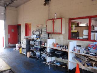 Businesses For Sale-Businesses For Sale-Quick Lube and Auto Rep-Buy a Business