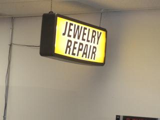 Businesses For Sale-Businesses For Sale-Gold buying Jewelry Shop -Buy a Business