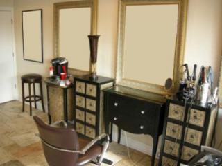 Businesses For Sale-Businesses For Sale-Specialty Beauty Produc-Buy a Business