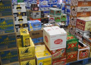 Businesses For Sale-Businesses For Sale-Profitable Discount Beverage Business -Buy a Business