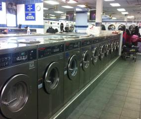 Businesses For Sale-Businesses For Sale-Huge Grossing 4000sq ft Laundromat -Buy a Business
