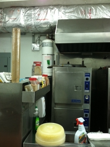 Businesses For Sale-Businesses For Sale-Takeout Spot in Busy Sh-Buy a Business