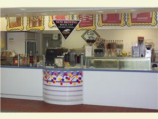 Ice cream, smoothies, shakes and hot dogs Ice cream, smoothies, shakes and hot dogs