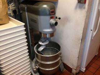 Businesses For Sale-Profitable 100 Seat Pizza Restaurant-Buy a Business