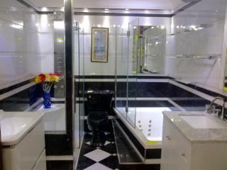 Bathroom/Tile Showroom for sale in NY