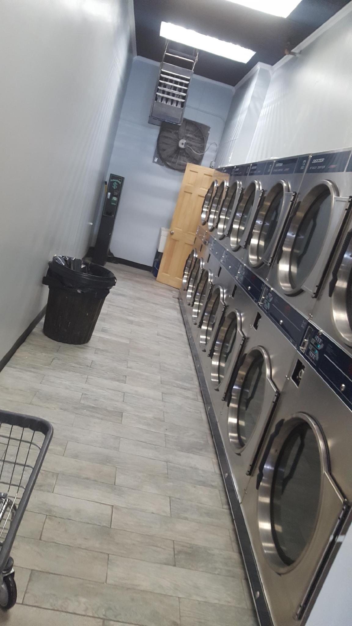 Great Local Laundromat for sale in the Bronx For sale In New York