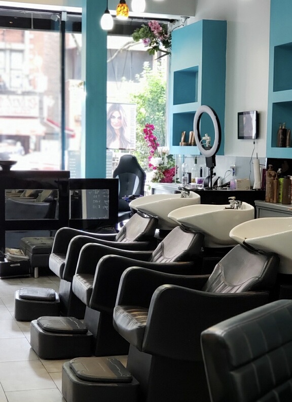 Profitable Hair Salon for Sale in Manhattan For sale In New York