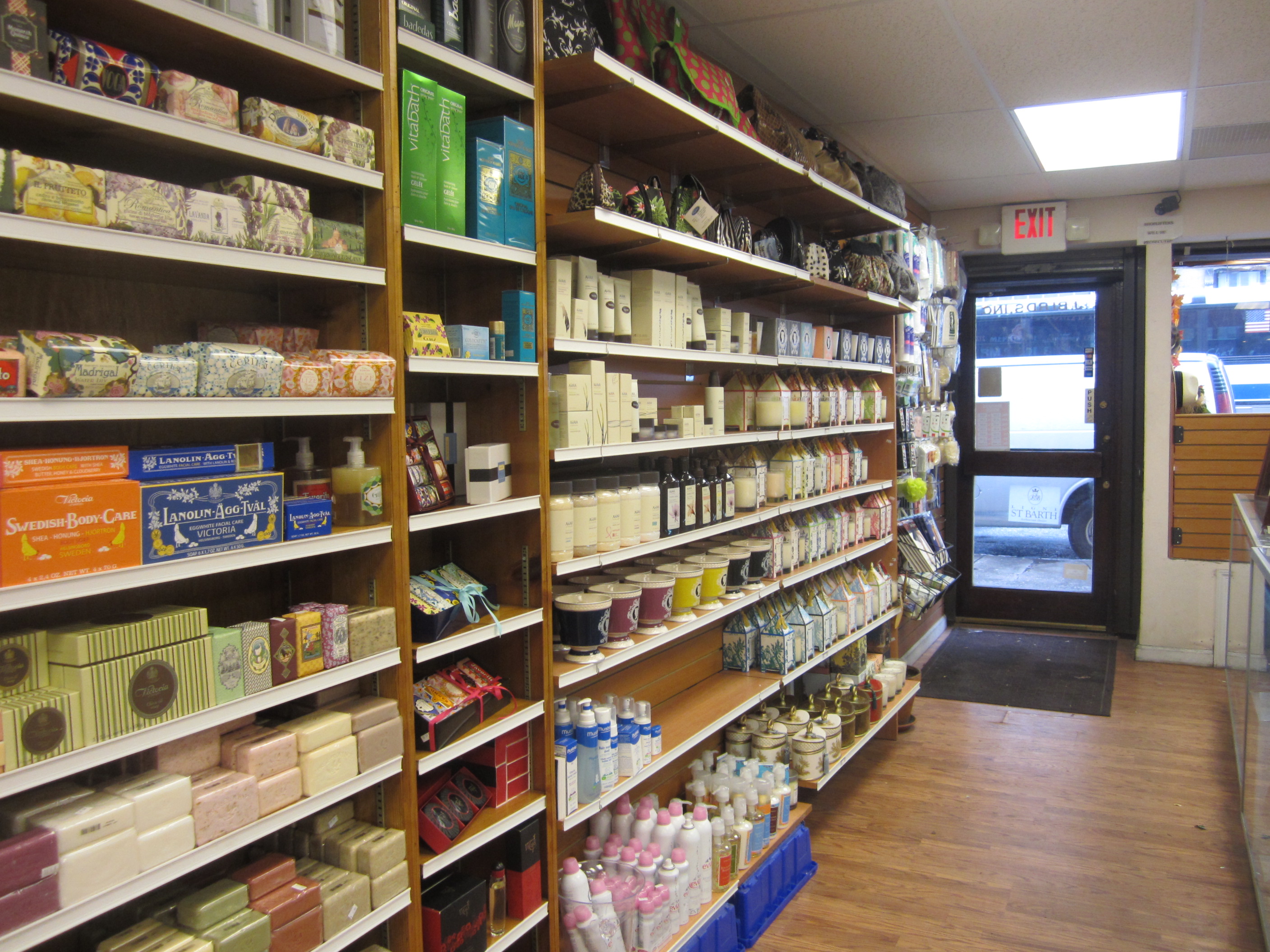 Retail Pharmacy for sale in NYC
