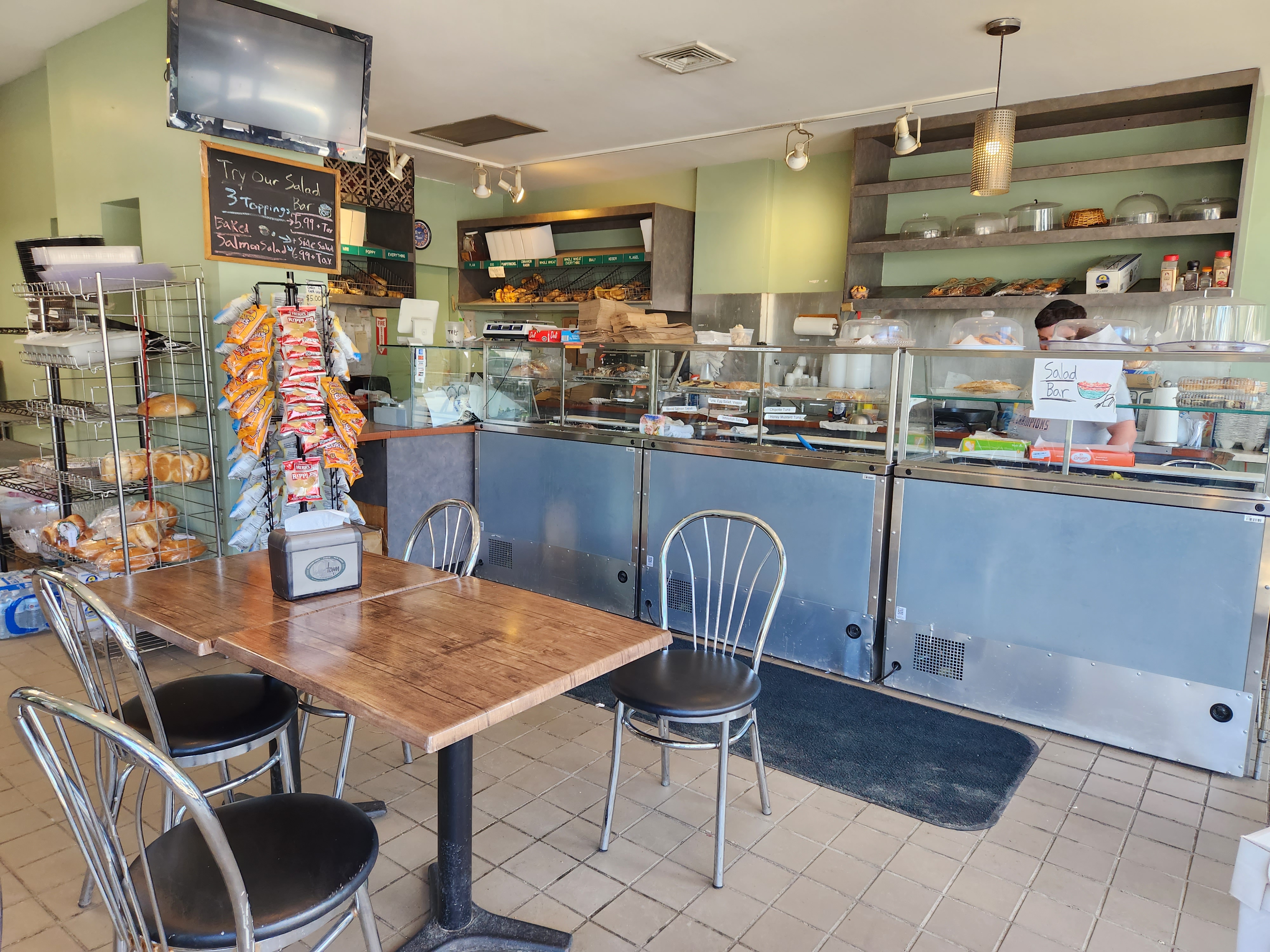 Lucrative Bagel Store For Sale in Nassau County NY