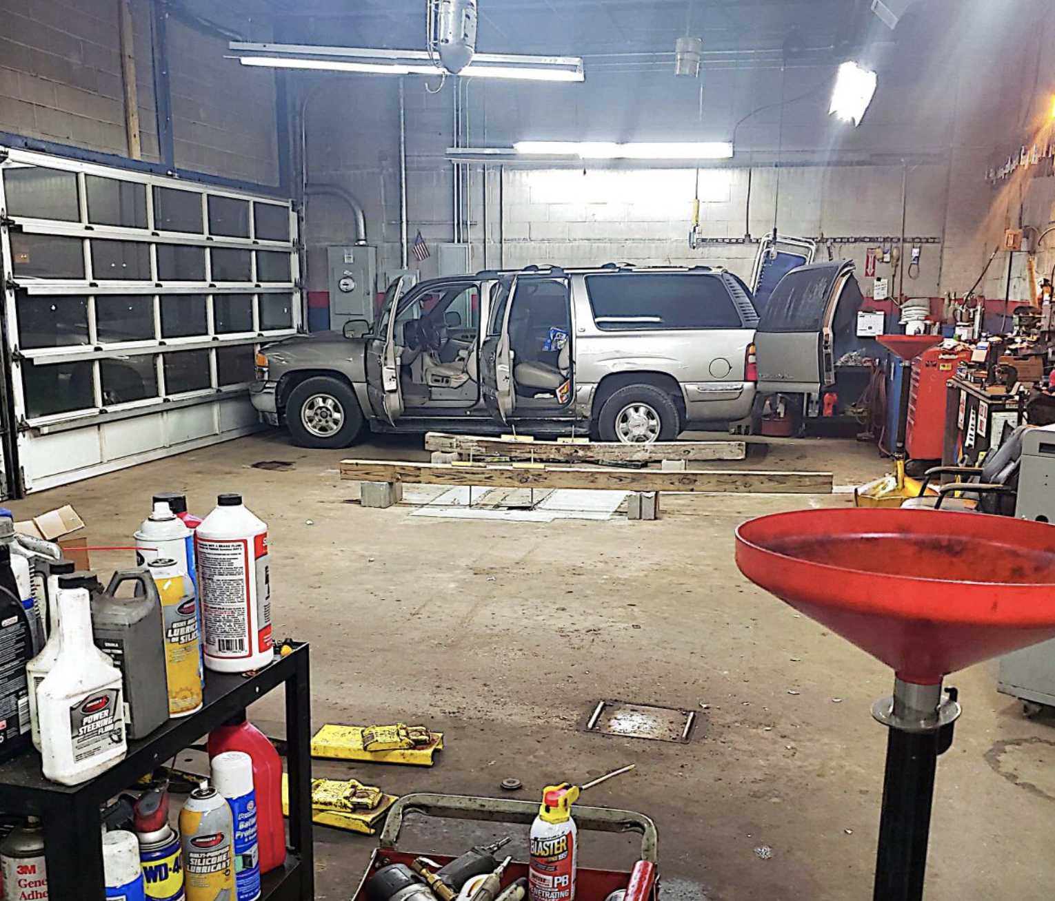Well Reviewed Auto Repair Shop For Sale in NY 