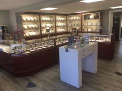 High End Jeweler Store For Sale in New York