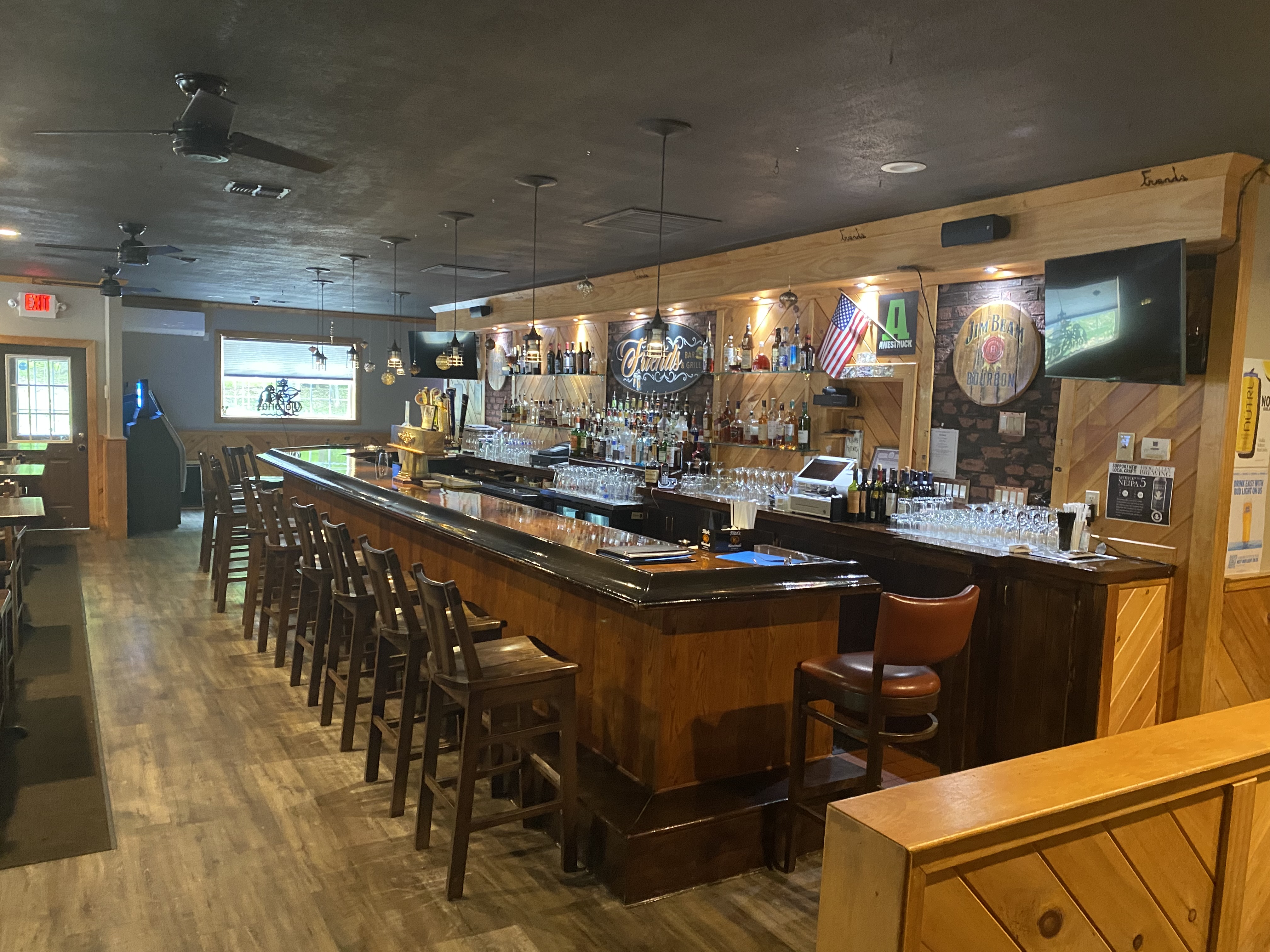 Profitable Bar and Grill For Sale in New York