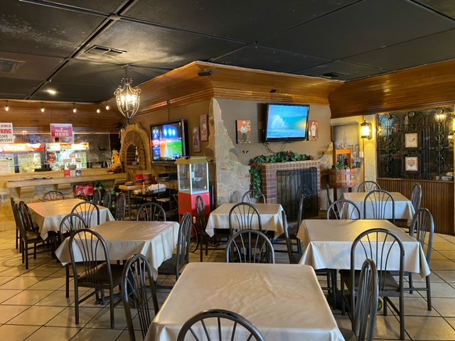 Unique Restaurant and Pub for Sale in Texas