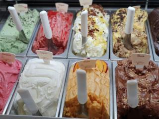 3 Ice Cream Stores Available in New York 3 Ice Cream Stores Available in New York