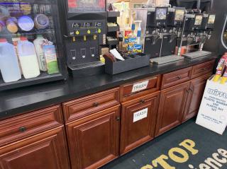 Convenience store 